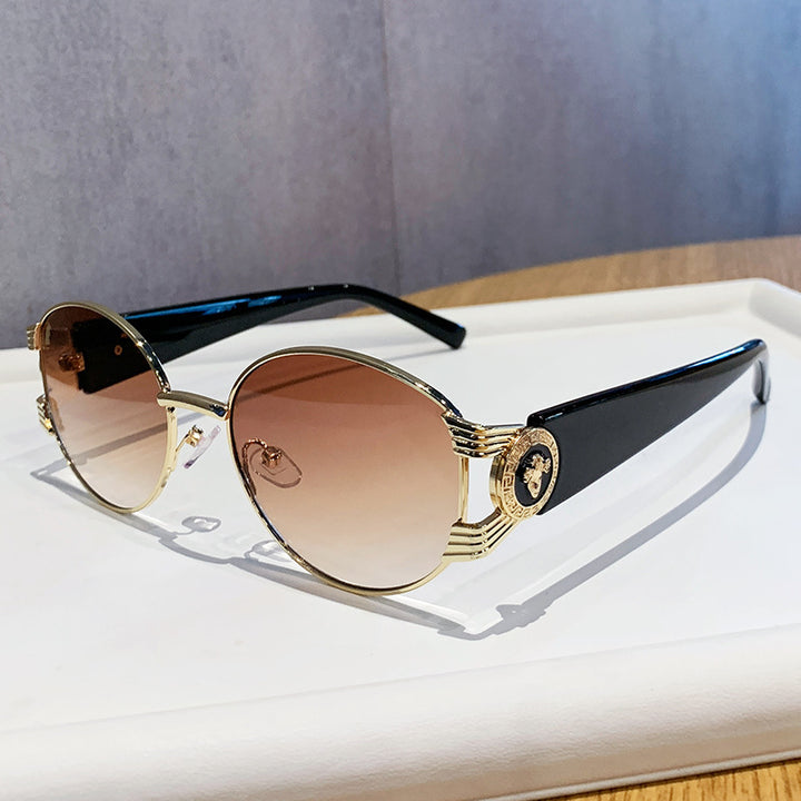 Ladies elegant sunglasses with luxurious metal frame and mirrored lenses Kalsten