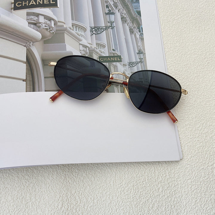 Fashionable Glasses in Elegant Design Kalsten