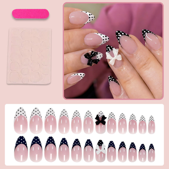 Artificial nail set with playful grinding design Kalsten