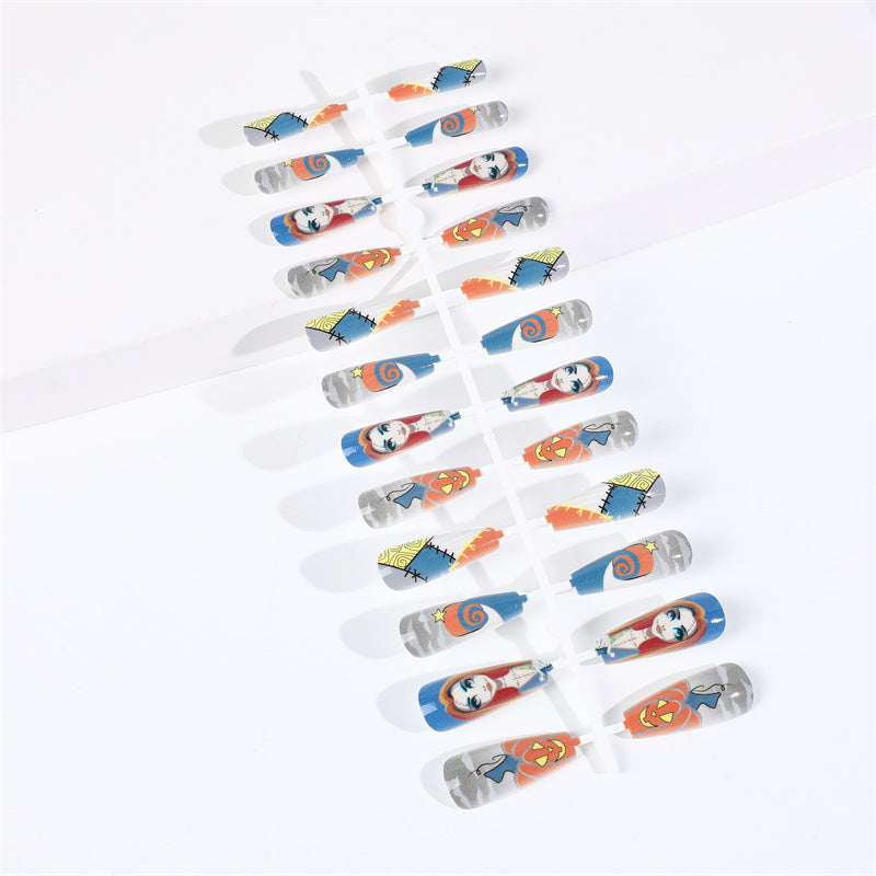Creative Halloween-themed artificial nails Kalsten