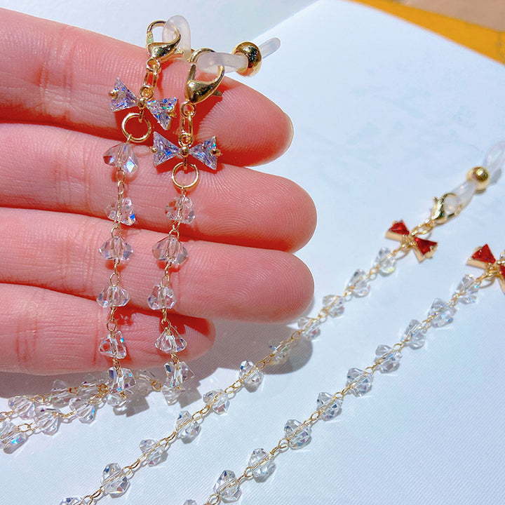 Jewelry necklace with sparkling crystals and elegant pendants Kalsten