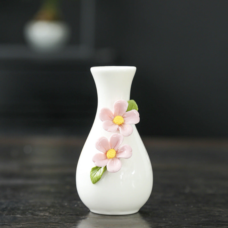 Elegant Floral Themed Ceramic Vase Kalsten