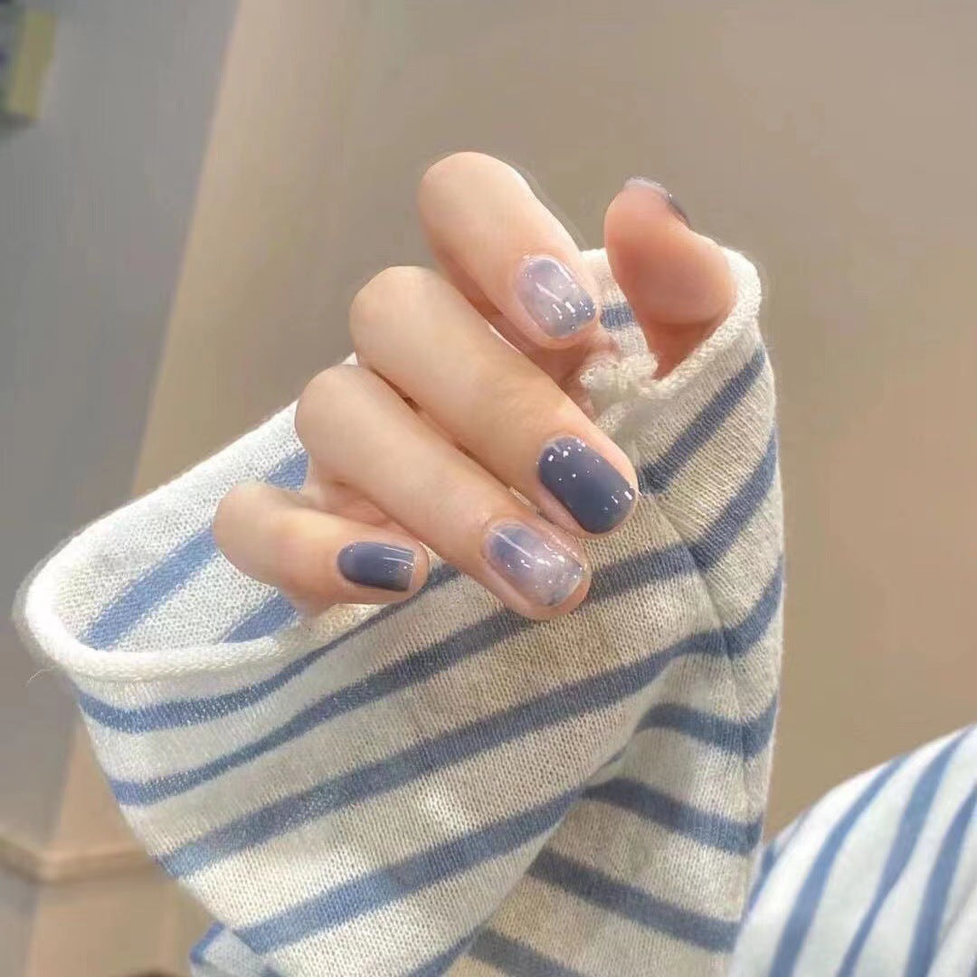 Gradient Nail Art
