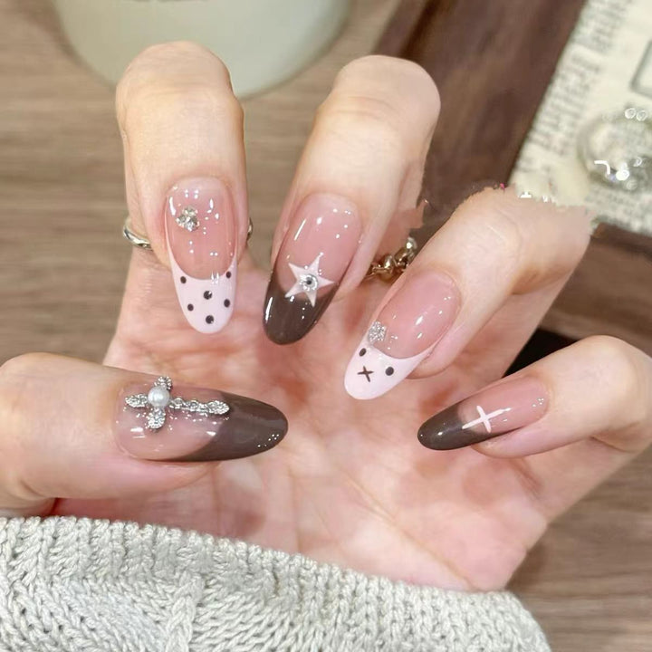 Artistic Character-Embellished Press-On Nails with Plaid and 3D Decals Kalsten