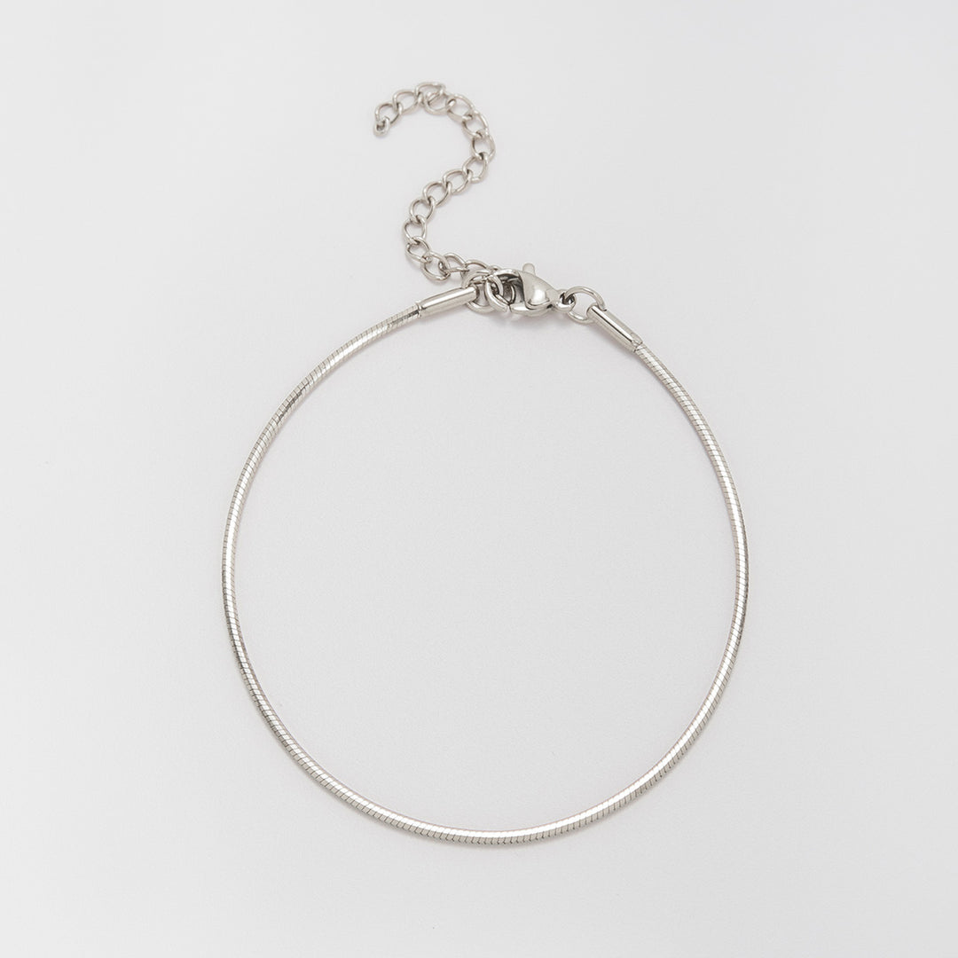 Sleek Adjustable Wire Bracelet Kalsten