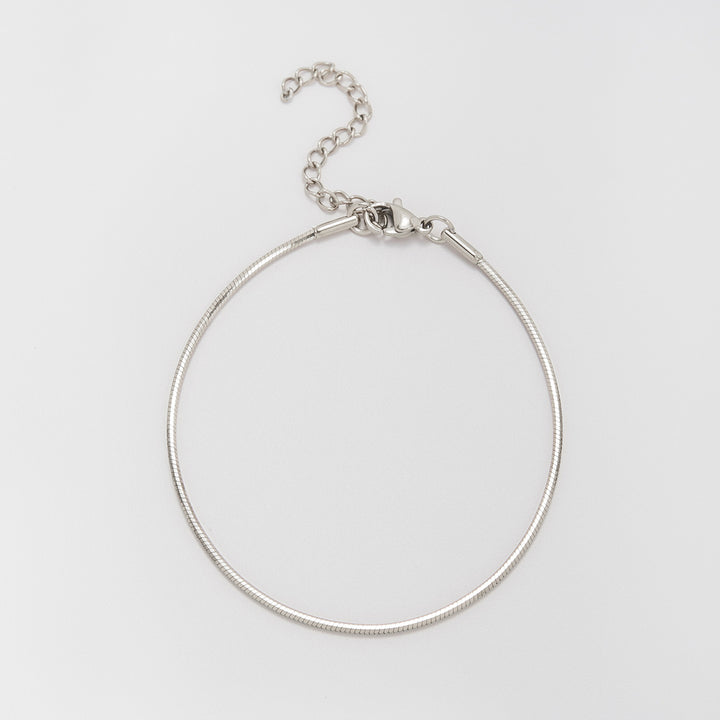 Sleek Adjustable Wire Bracelet Kalsten