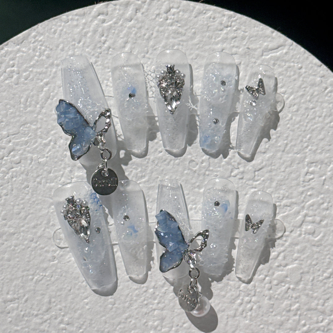 Decorative Butterfly-Inspired 3D Press-On Nail Set
