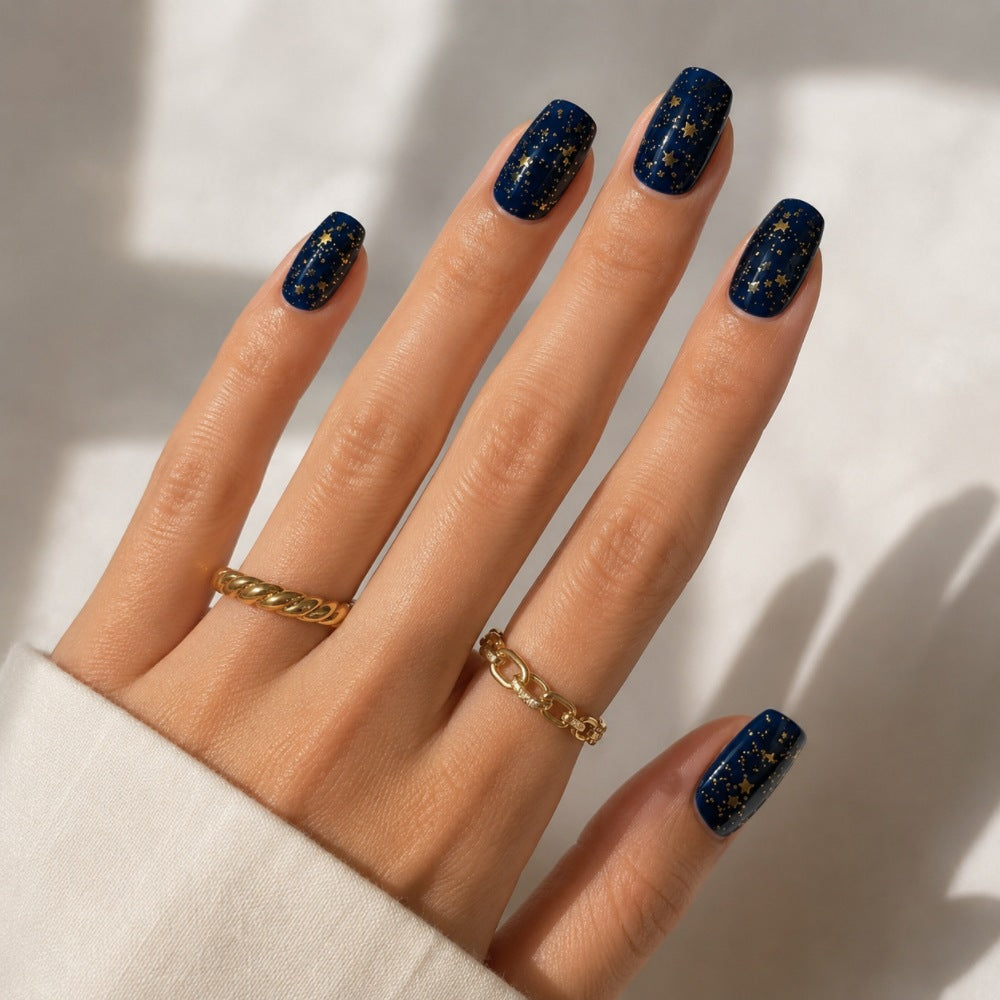 Elegant Artificial Nails In Luxurious Star Design Kalsten
