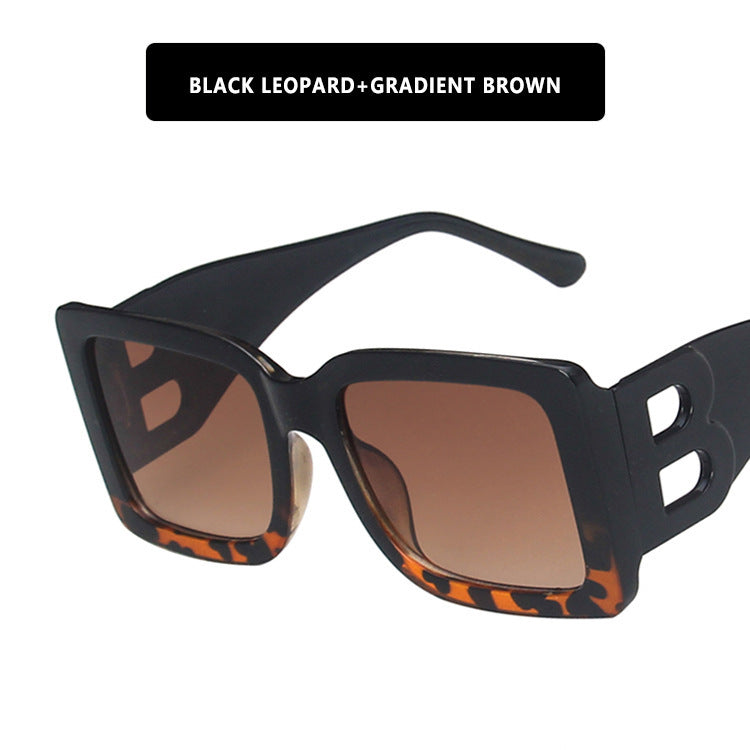 Ladies fashionable sunglasses in trendy leopard design Kalsten