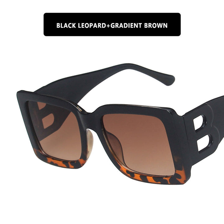 Ladies fashionable sunglasses in trendy leopard design Kalsten