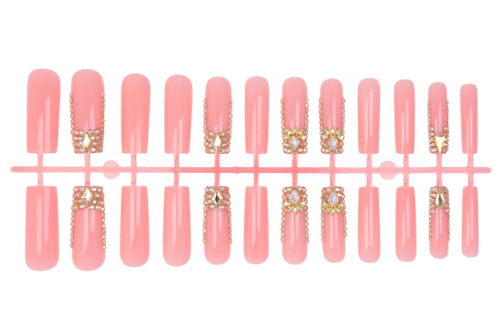 Nail art set with glamorous rhinestone accents Kalsten