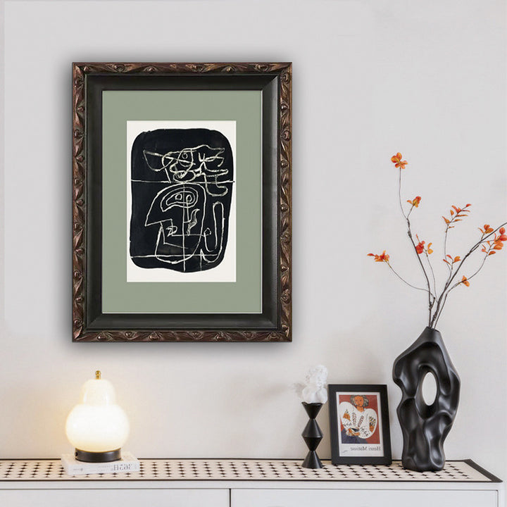 Artistically framed wall decoration