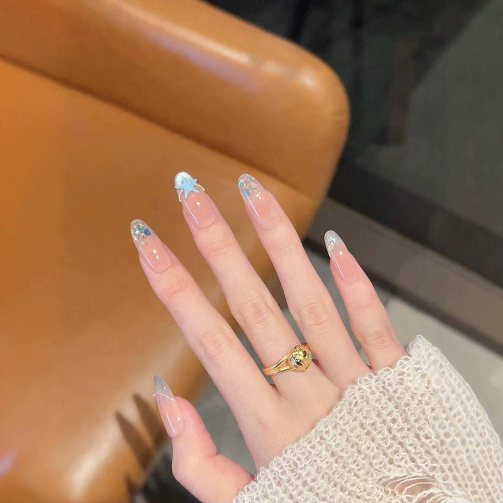 Artistic 3D Nail Art Extensions