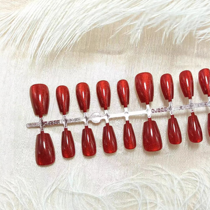 Shiny artificial nails with sparkling at the highest level Kalsten