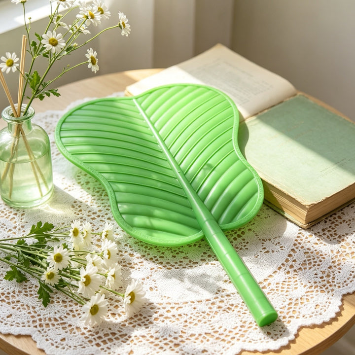 Leaf-Shaped Decorative Serving Tray Kalsten