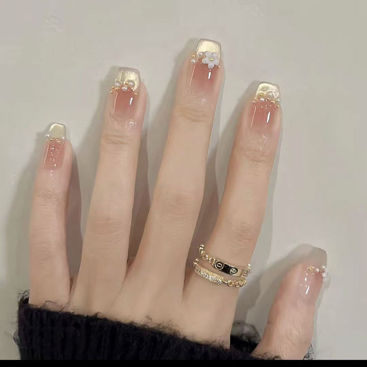 Floral-Accent Glossy Press-On Nails