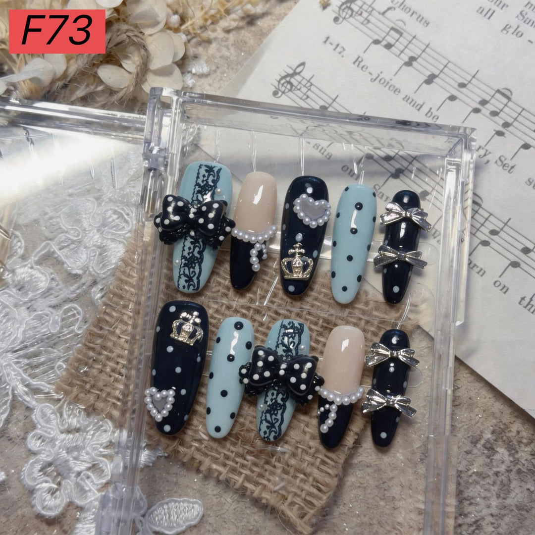 Thematic Artistic Press-On Nail Set