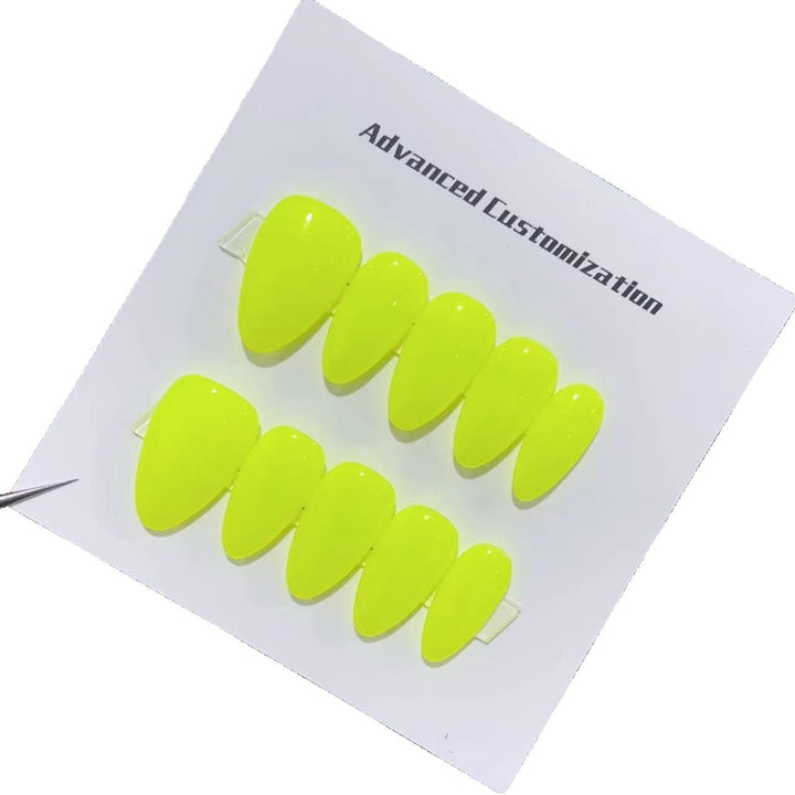 Customizable Almond-Shaped Press-On Nail Art Set