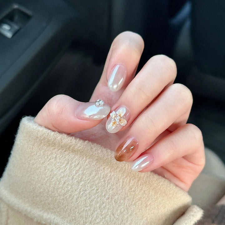 Artificial nails with floral details and glitter coating Kalsten