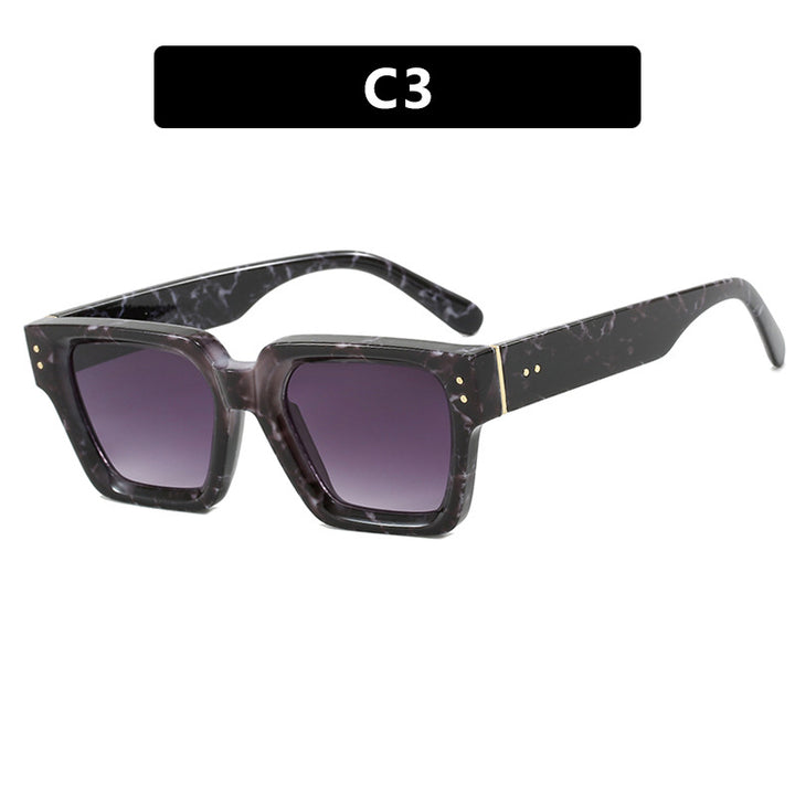 Women's trendy sunglasses in elegant oversized design Kalsten
