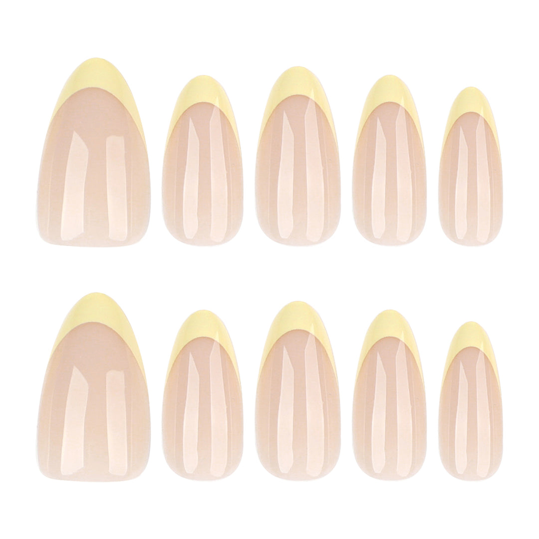 Elegant Nail Art with Gradient and Shine Kalsten