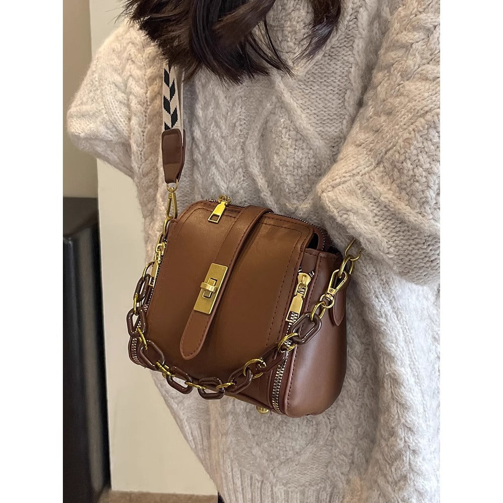 Chic Crossbody Handbag Kalsten