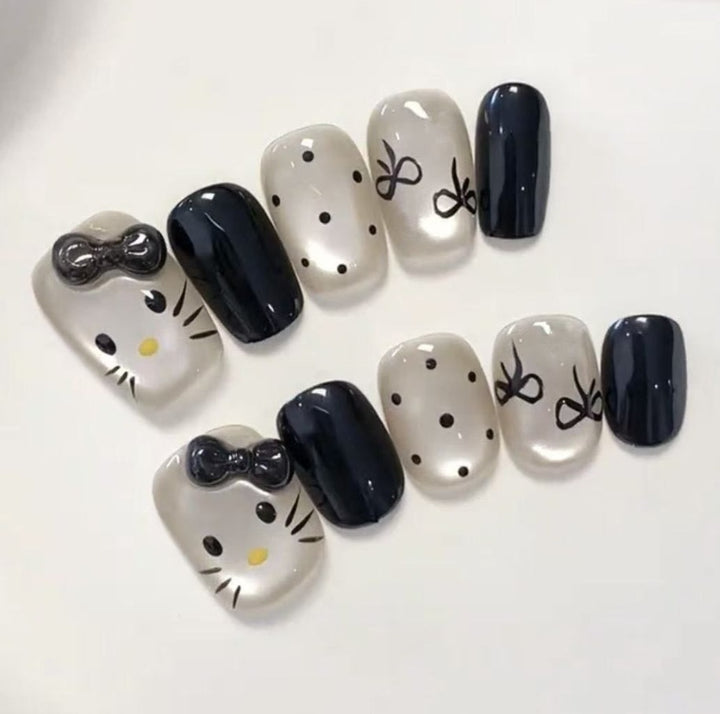 Artistic Cat and Dog Themed Nail Art Extensions Kalsten