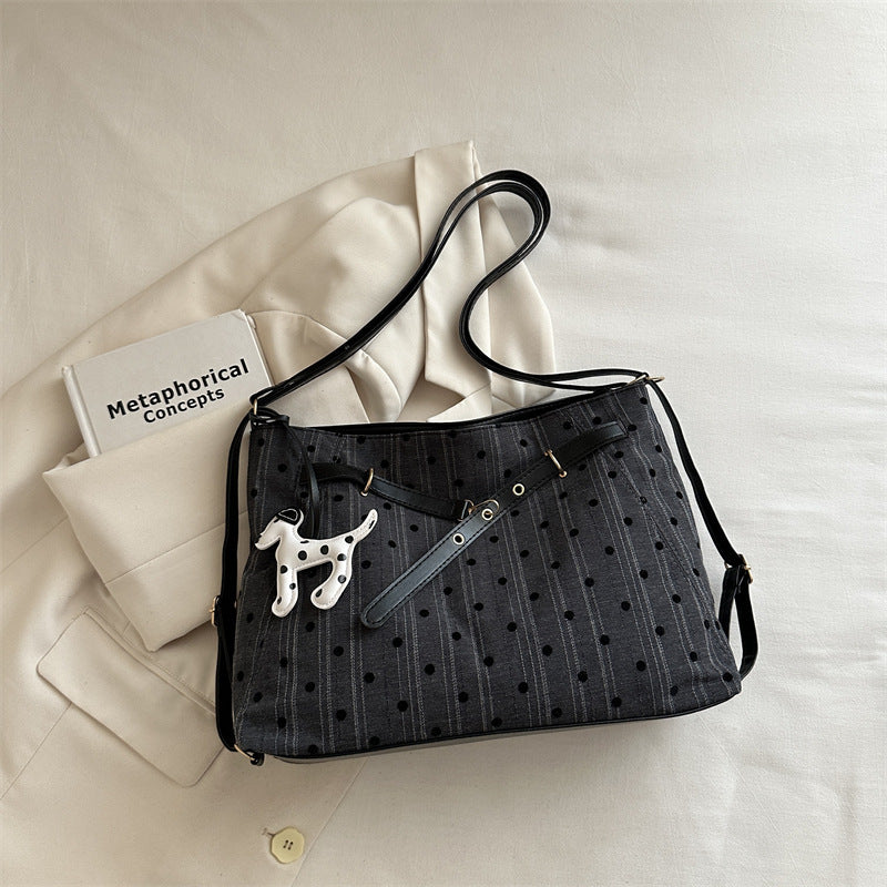 Stylish Pet-Accented Shoulder Handbag