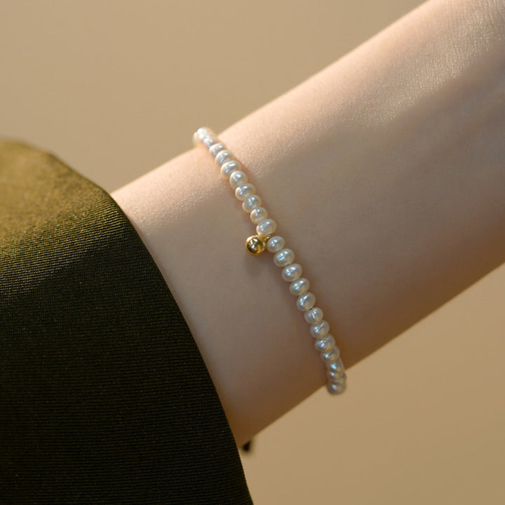 Pearl bracelet with fine gold accent Kalsten