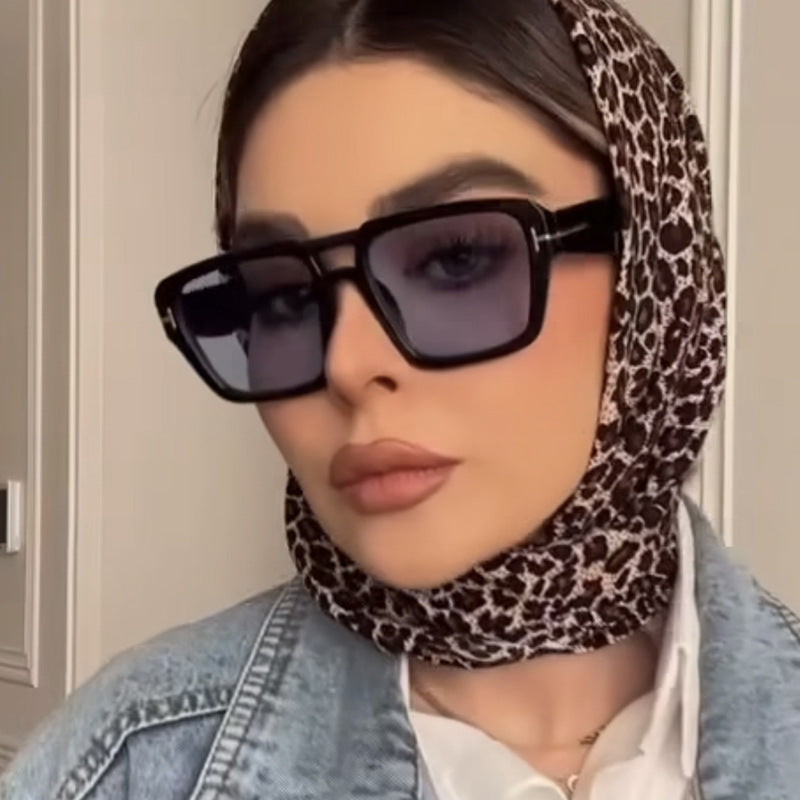Ladies fashionable square sunglasses Kalsten