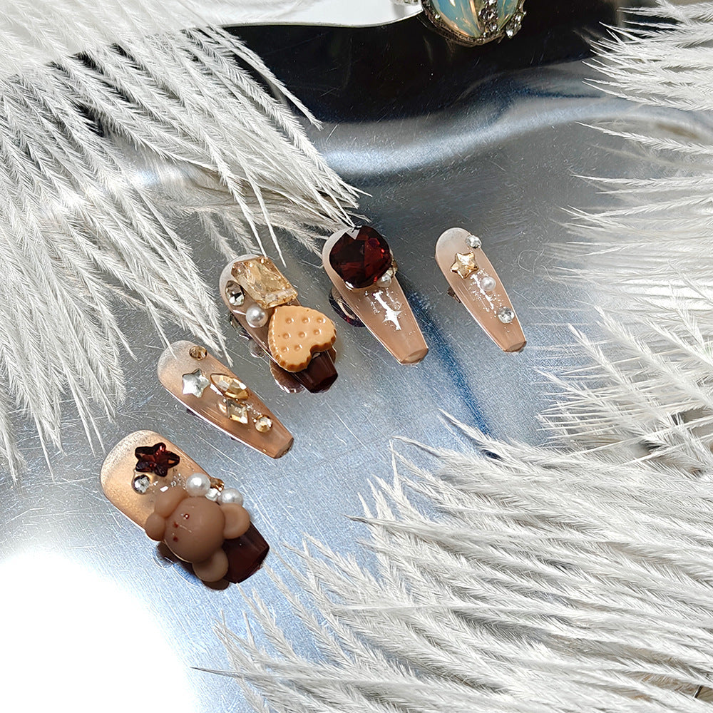 Artificial nails with playful Christmas design Kalsten
