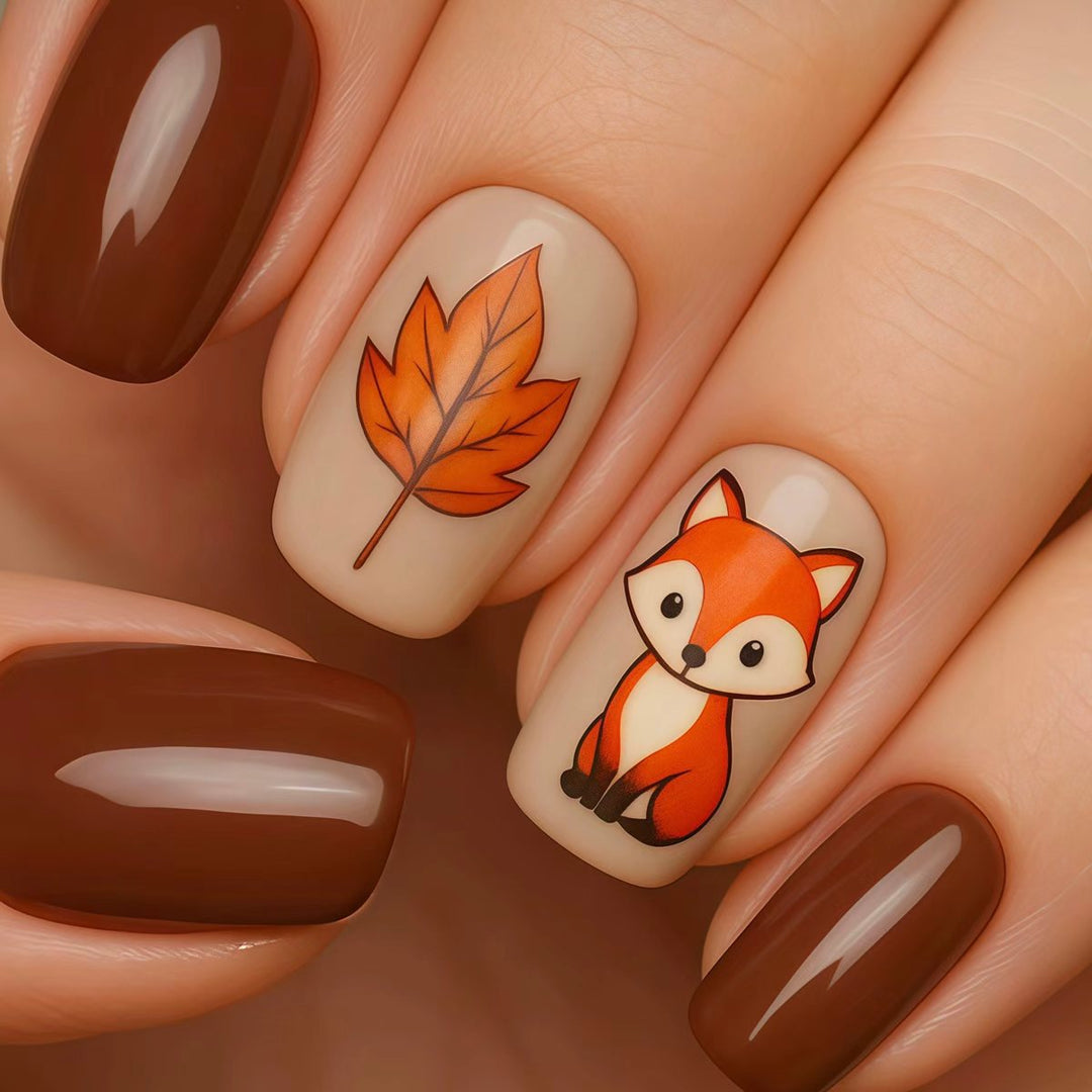 Thematic Fox and Leaf Nail Art Set Kalsten