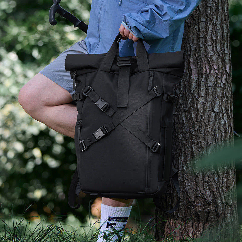 Backpack with roll closure and durable materials Kalsten