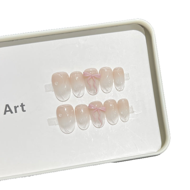 Elegant Press-On Nail Art Kalsten