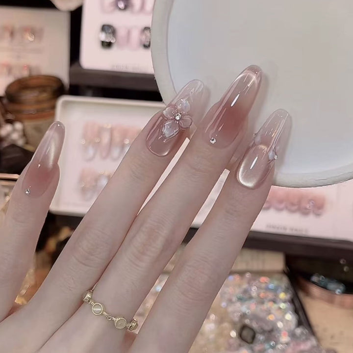 Press-On Nail Art Kalsten