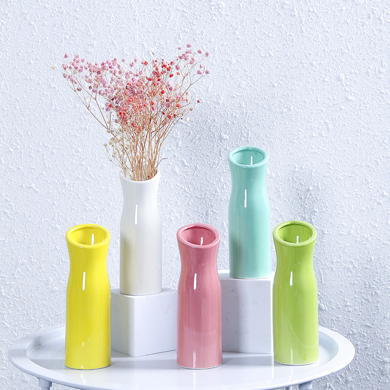 Modern Sleek Ceramic Vase Kalsten