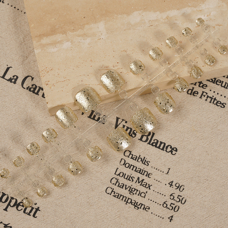 Glittery Press-On Nail Art Kit Kalsten