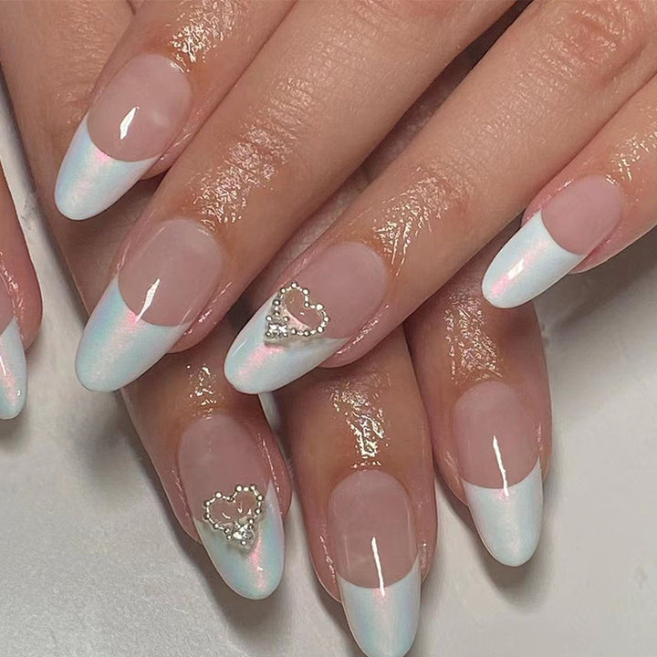 Artistic nail decoration with hearts Kalsten