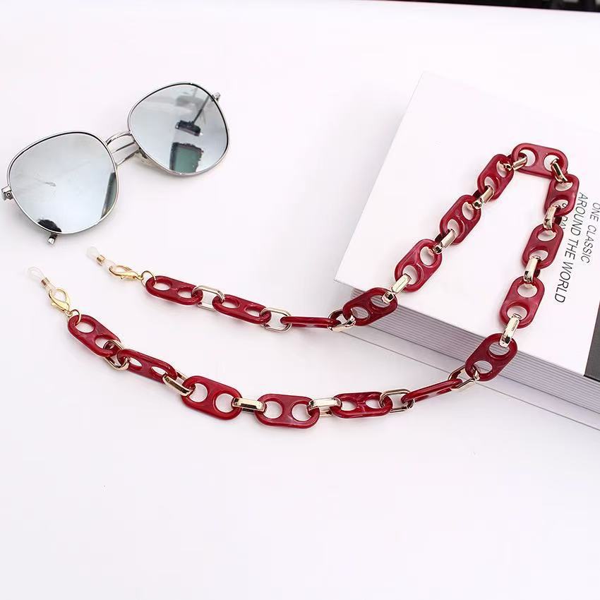 Stylish Eyewear Chain Kalsten