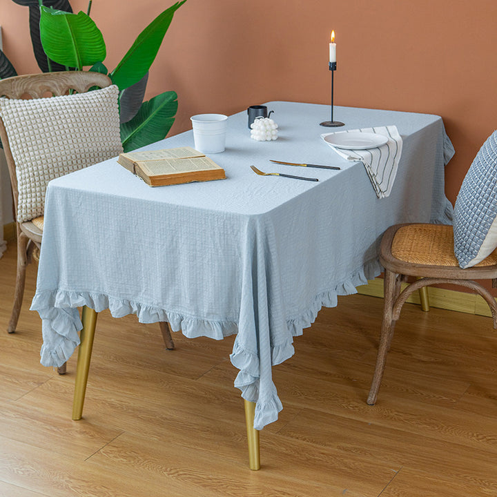 Rectangular tablecloth made of cotton waffle fabric with fine ruffle trim