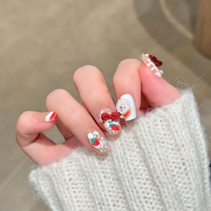 Elegant Foil and Floral Press-On Nail Set Kalsten