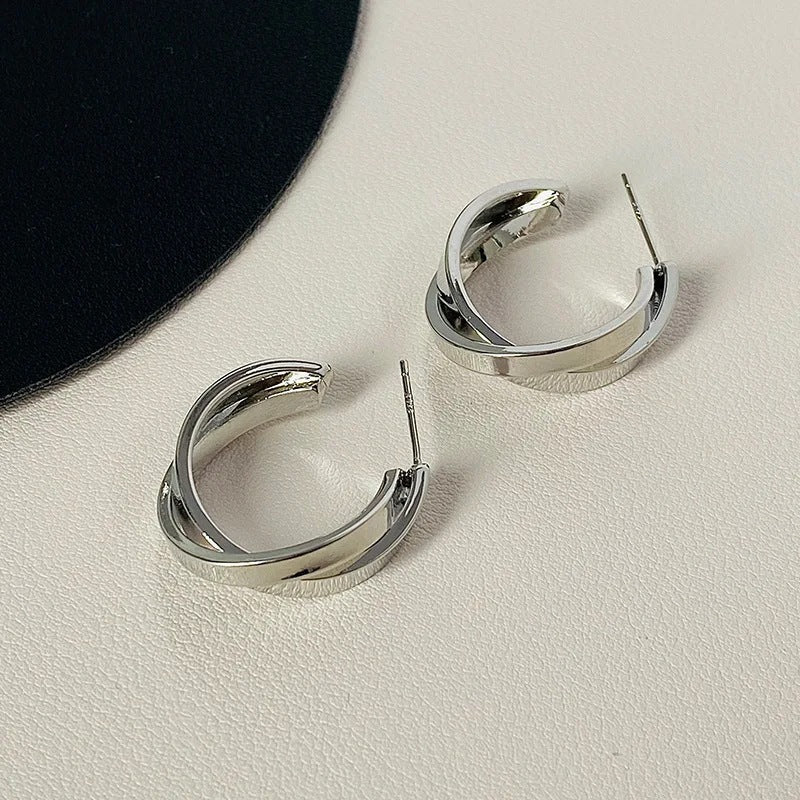 Modern design earrings Kalsten