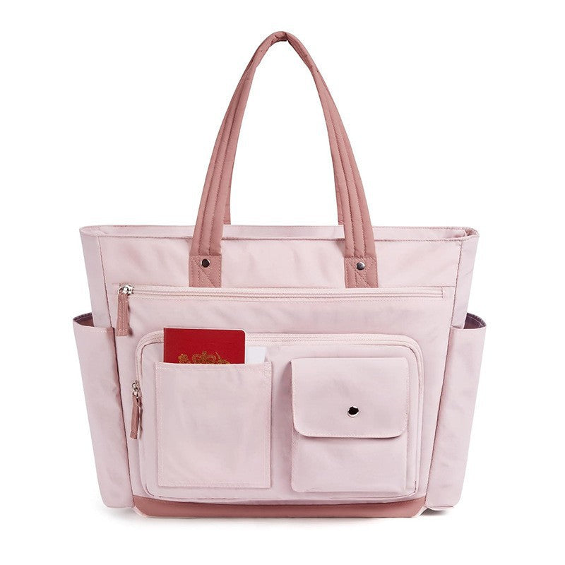 Multifunctional travel bag with practical compartments Kalsten