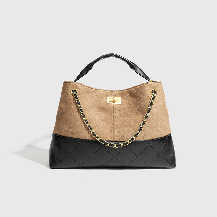 Elegant Quilted Handbag