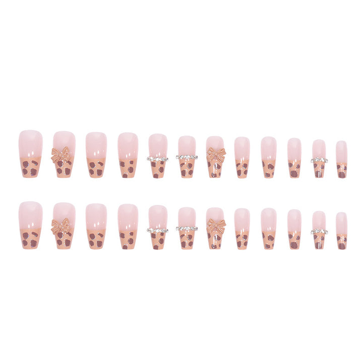 Decorative Press-On Nail Set with Floral and Gem Accents Kalsten