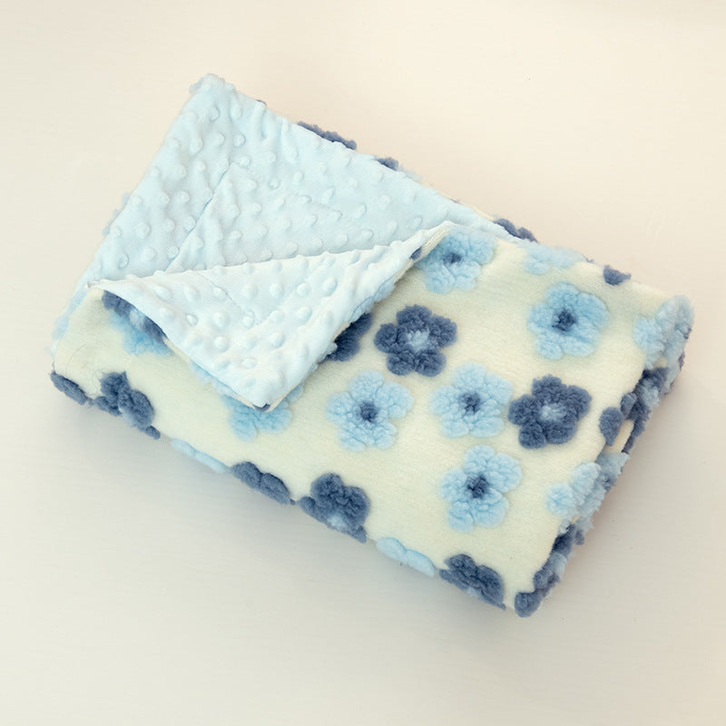 Ladies soft and cuddly microfiber blanket with floral pattern Kalsten
