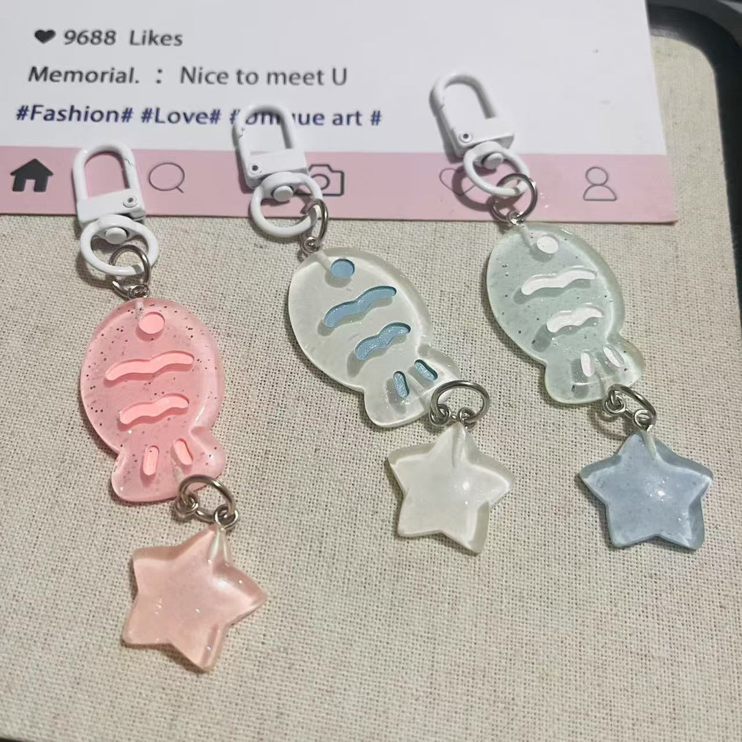 Playful keychain with fish and star motif Kalsten