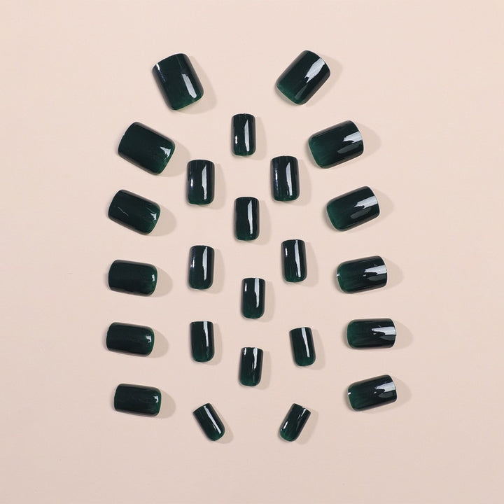High-quality nail art set with shiny finish and easy application Kalsten