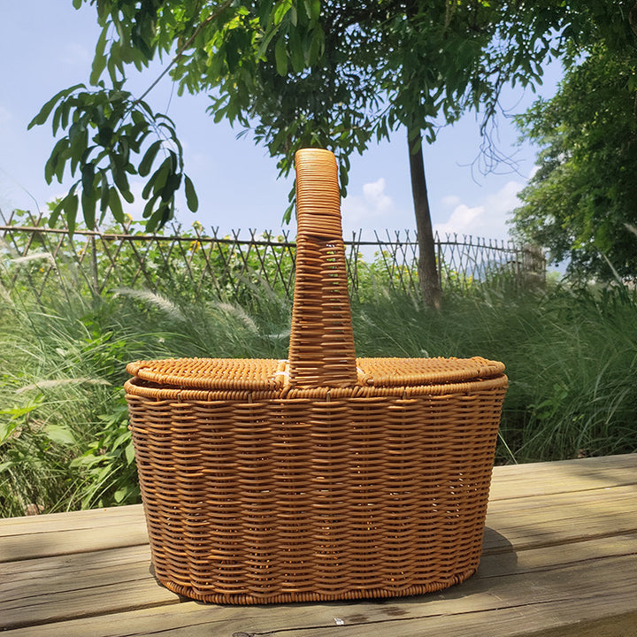 Elegant Woven Picnic Basket Kalsten