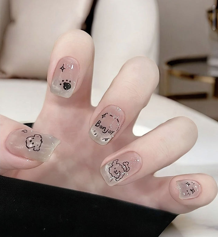 Artificial Nails in Stylish Ombre Design Kalsten